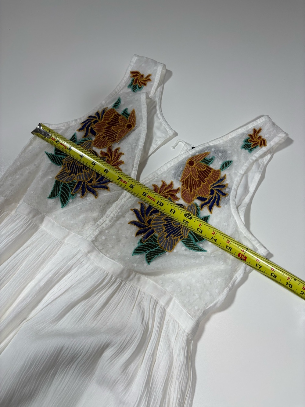 Lulus Women’s Tickets To Paradise Maxi Dress White Embroidered Tiered Size Large - Picture 7 of 10